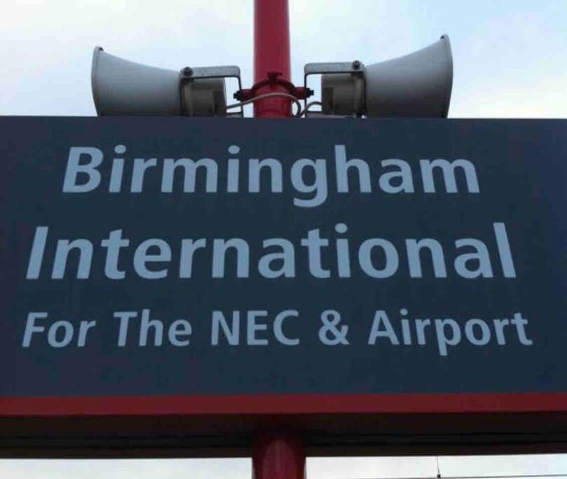 Entire Apartment / Nec / Resorts World / Birmingham Airport Sheldon  Kültér fotó